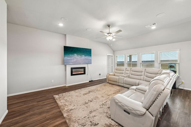 7550 Wild Mint Trail, Venus, TX 76084