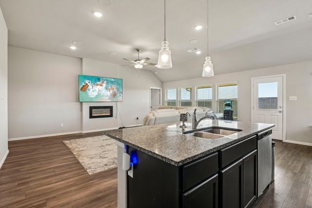 7550 Wild Mint Trail, Venus, TX 76084
