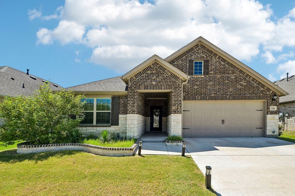 7550 Wild Mint Trail, Venus, TX 76084
