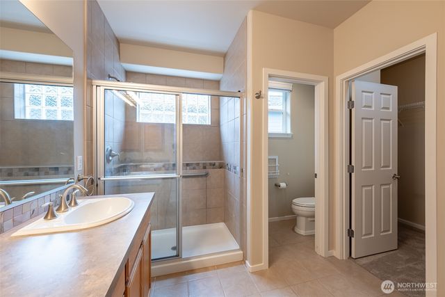 4986 Meriwood Drive NE, Lacey, WA 98516