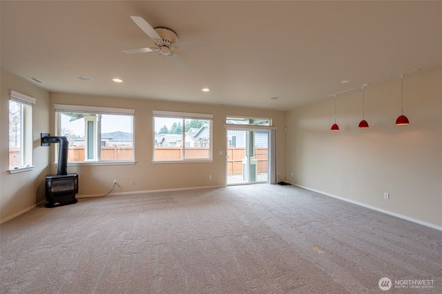 4986 Meriwood Drive NE, Lacey, WA 98516