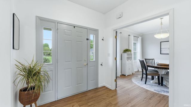 1370 E Legacy Lane, Winona Lake, IN 46590