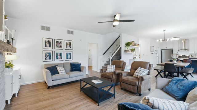 1370 E Legacy Lane, Winona Lake, IN 46590