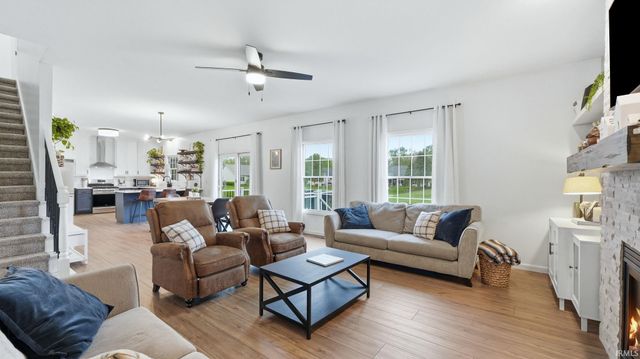 1370 E Legacy Lane, Winona Lake, IN 46590