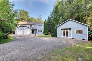 5578 Lynwood Center Road NE, Bainbridge Island, WA 98110
