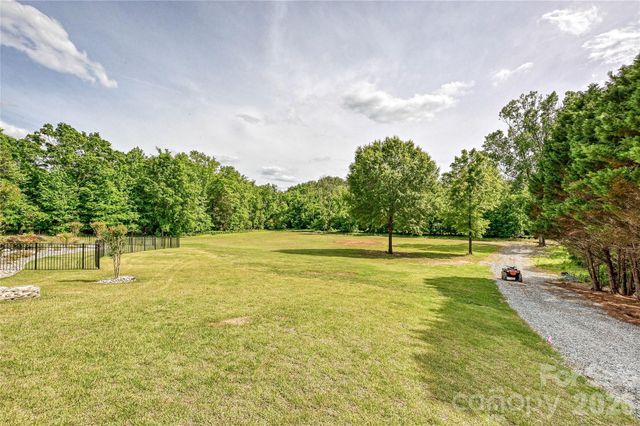 1430 Rosehill Drive, Waxhaw, NC 28173
