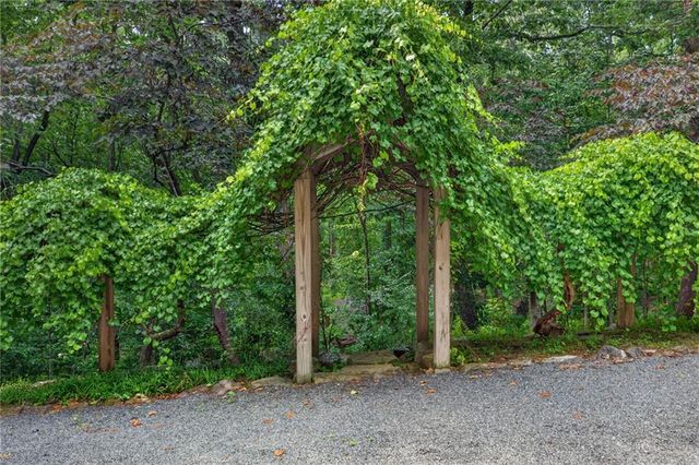 2790 Davis Road, Marietta, GA 30062