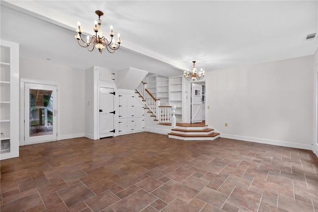 2790 Davis Road, Marietta, GA 30062