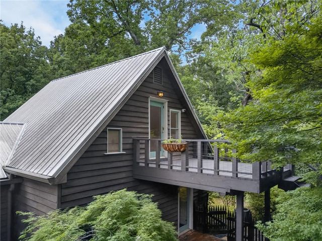 2790 Davis Road, Marietta, GA 30062