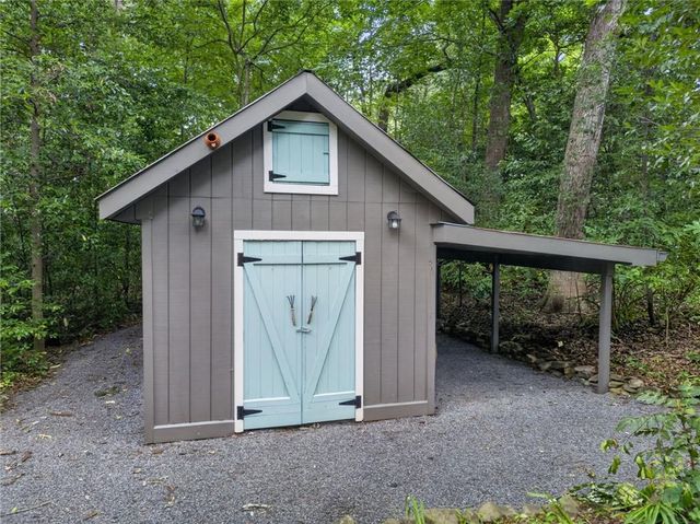 2790 Davis Road, Marietta, GA 30062
