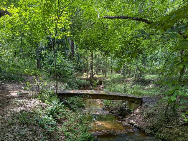 2790 Davis Road, Marietta, GA 30062
