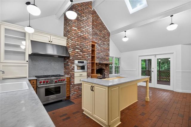 2790 Davis Road, Marietta, GA 30062