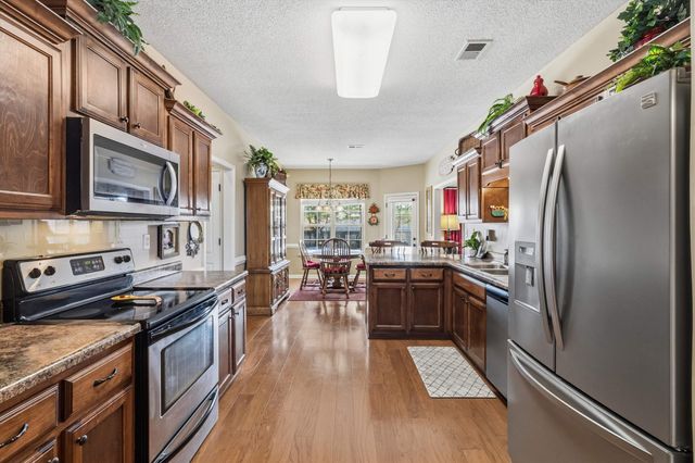 495 HEDGE ROSE BLVD, Somerville, TN 38068