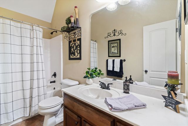 495 HEDGE ROSE BLVD, Somerville, TN 38068