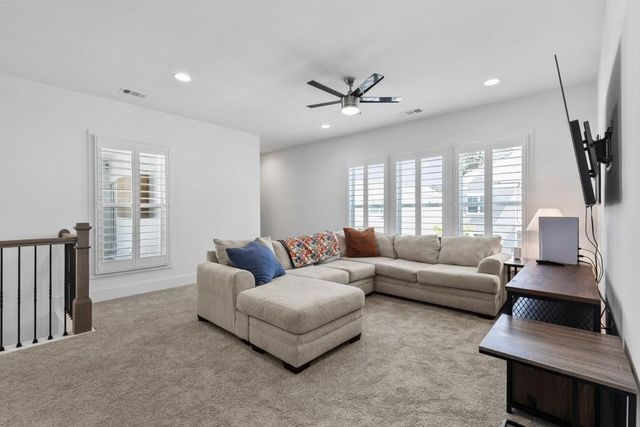 401 Nettle Court, Woodstock, GA 30188