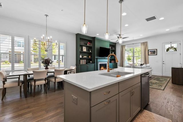 401 Nettle Court, Woodstock, GA 30188