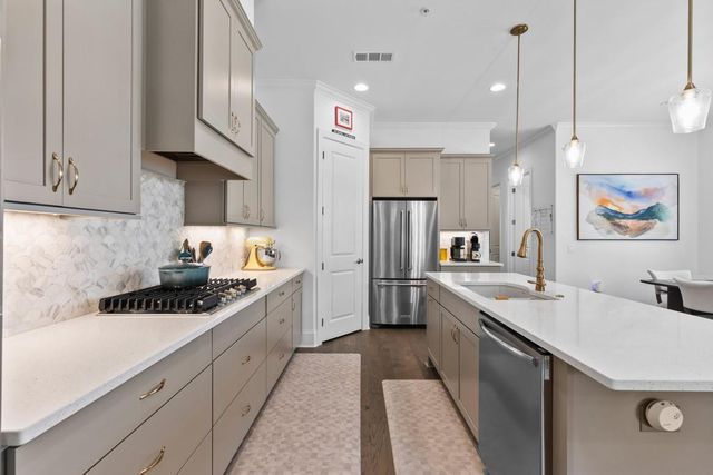 401 Nettle Court, Woodstock, GA 30188