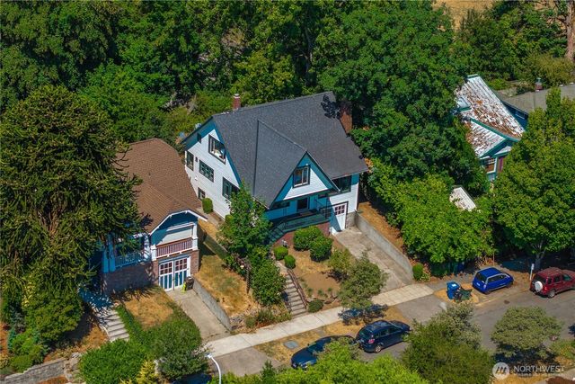 319 29th Avenue, Seattle, WA 98122