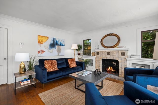 319 29th Avenue, Seattle, WA 98122