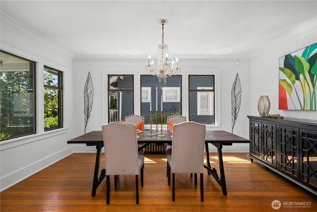 319 29th Avenue, Seattle, WA 98122