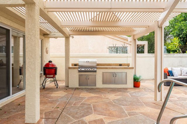 47845 Via Jardin, La Quinta, CA 92253