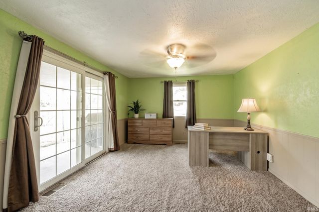 12610 W Arrowhead Drive, Daleville, IN 47334