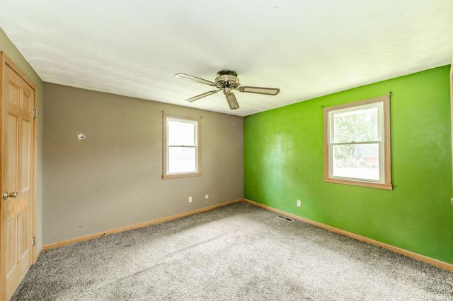 12610 W Arrowhead Drive, Daleville, IN 47334