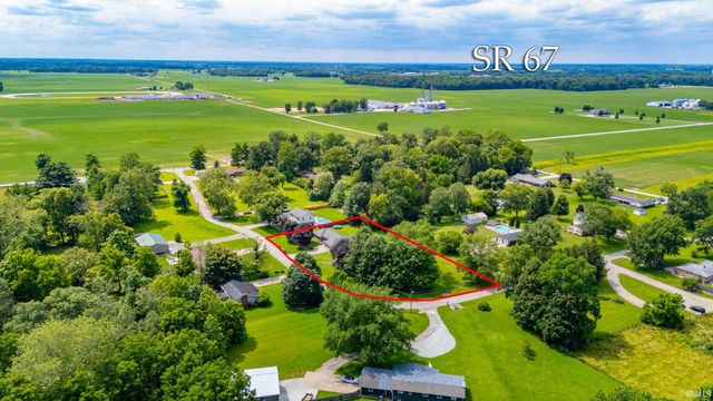 12610 W Arrowhead Drive, Daleville, IN 47334