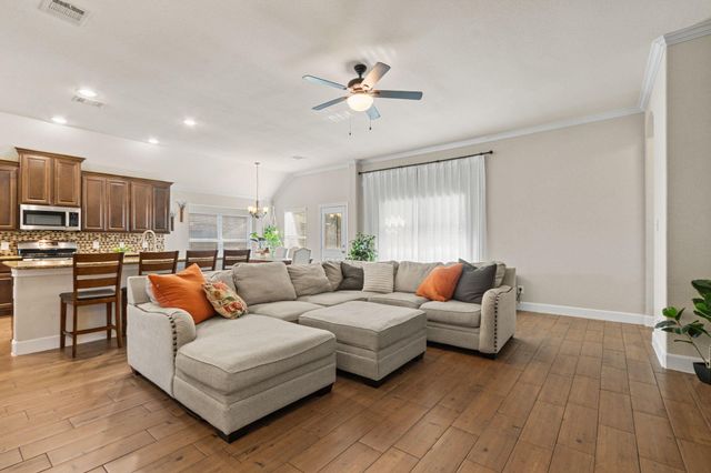 18203 Willow Edge Drive, Tomball, TX 77375