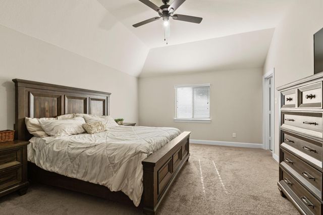 18203 Willow Edge Drive, Tomball, TX 77375