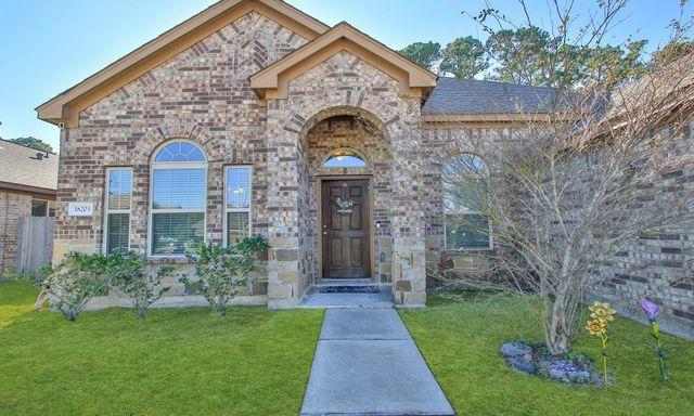 18203 Willow Edge Drive, Tomball, TX 77375