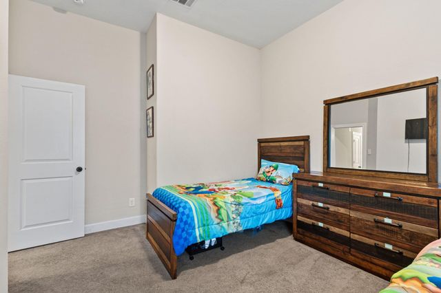 18203 Willow Edge Drive, Tomball, TX 77375