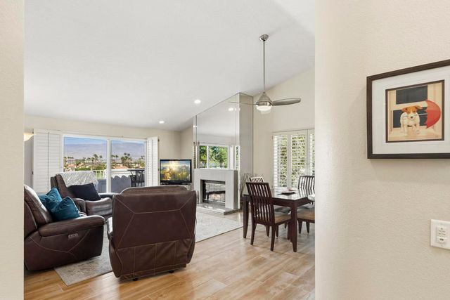 667 Vista Lago Circle N, Palm Desert, CA 92211