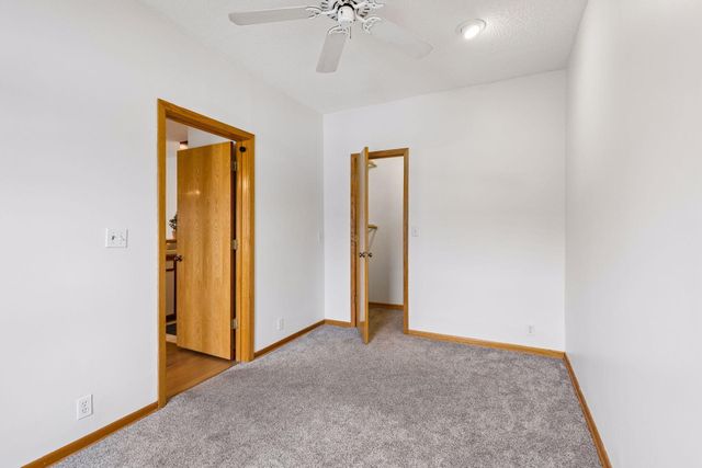 2733 Girard Avenue S 305, Minneapolis, MN 55408