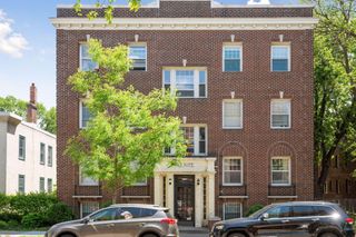 2733 Girard Avenue S 305, Minneapolis, MN 55408