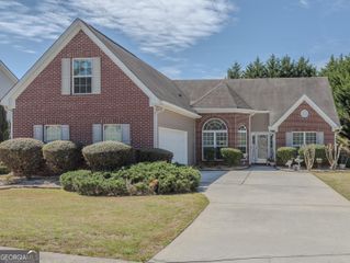 3817 Bald Eagle Drive, Loganville, GA 30052