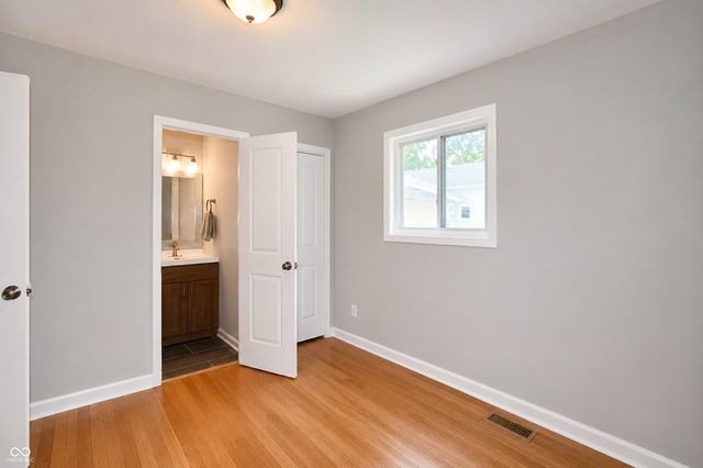 930 N Eaton Avenue, Indianapolis, IN 46219