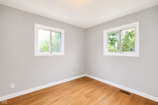 930 N Eaton Avenue, Indianapolis, IN 46219