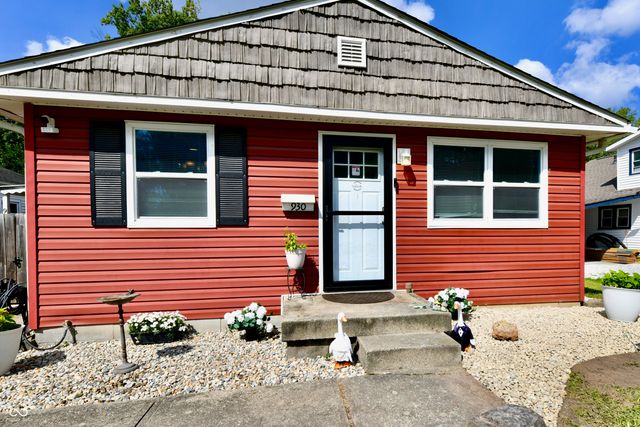 930 N Eaton Avenue, Indianapolis, IN 46219