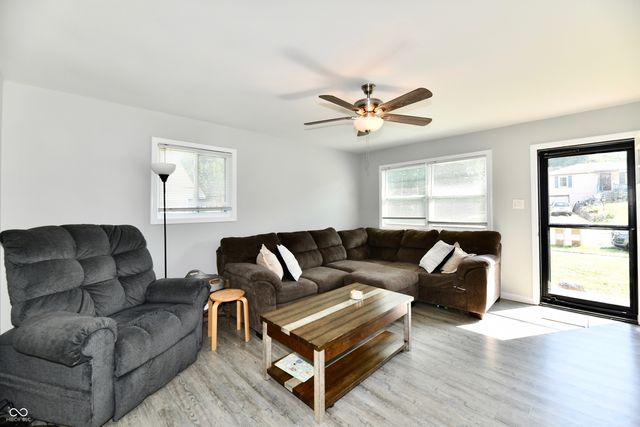 930 N Eaton Avenue, Indianapolis, IN 46219