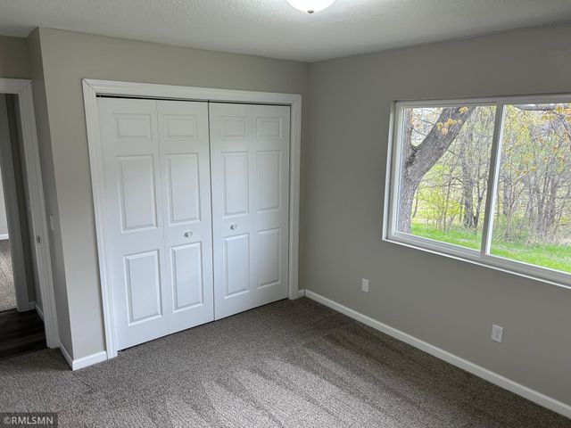 20555 Smith Street NW, Elk River, MN 55330