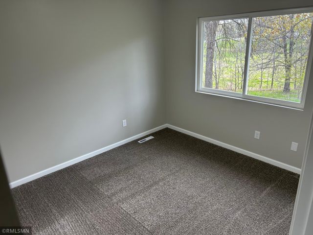 20555 Smith Street NW, Elk River, MN 55330