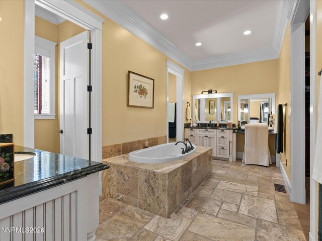 201 S Argyle Court, Reno, NV 89511