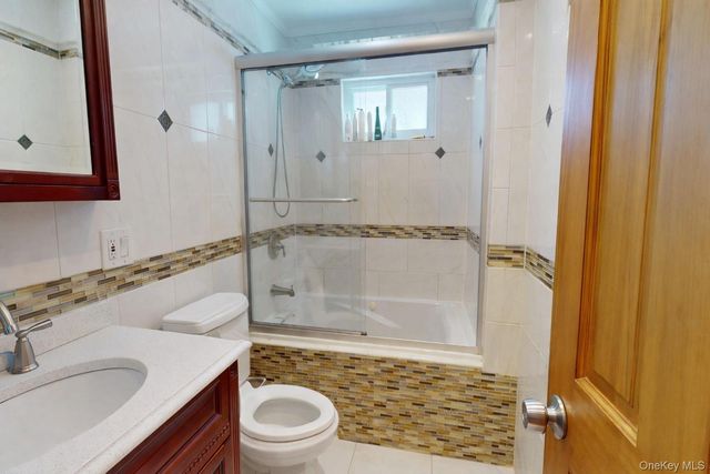 10713 115th Street, Richmond Hill S., NY 11419