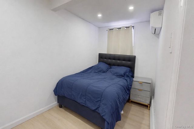 10713 115th Street, Richmond Hill S., NY 11419