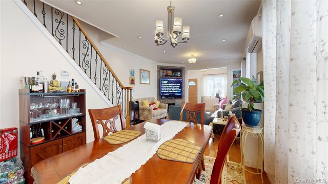 10713 115th Street, Richmond Hill S., NY 11419