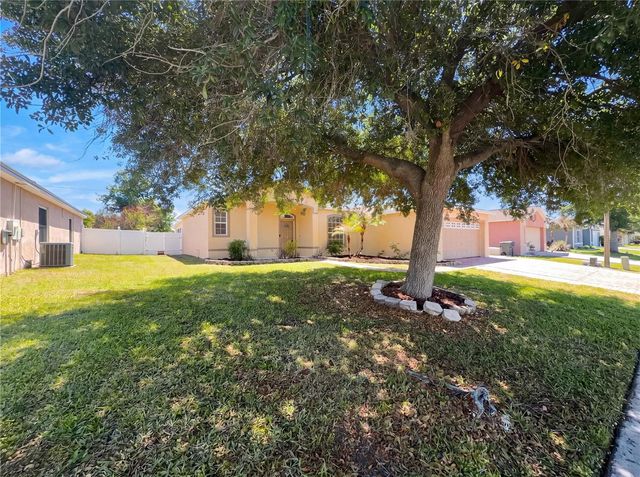 6457 MYRTLEWOOD DRIVE, Lakeland, FL 33810