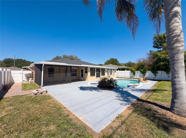 6457 MYRTLEWOOD DRIVE, Lakeland, FL 33810