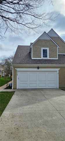 6725 W 126 Court, Leawood, KS 66209