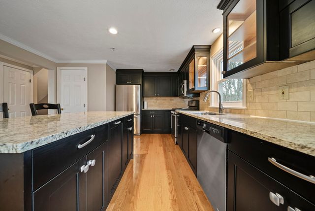 624 Hackett Hill Road, Manchester, NH 03102